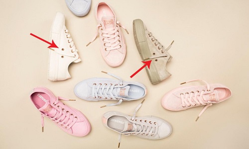 Tại sao trên giày thể thao có hai lỗ nhỏ?