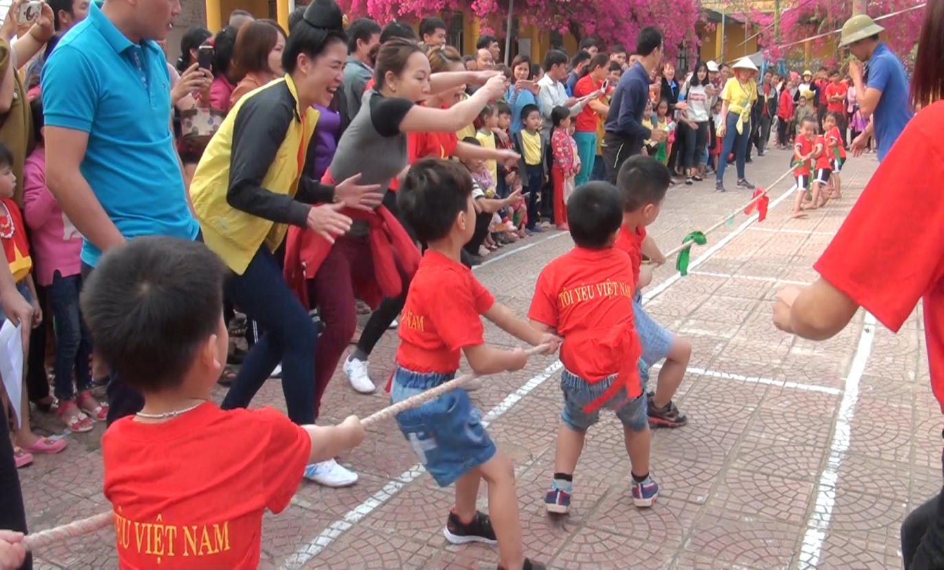 Tổ chức các hoạt động giáo dục ứng phó với biến đổi khí hậu và phòng, chống thiên tai cho trẻ mầm non